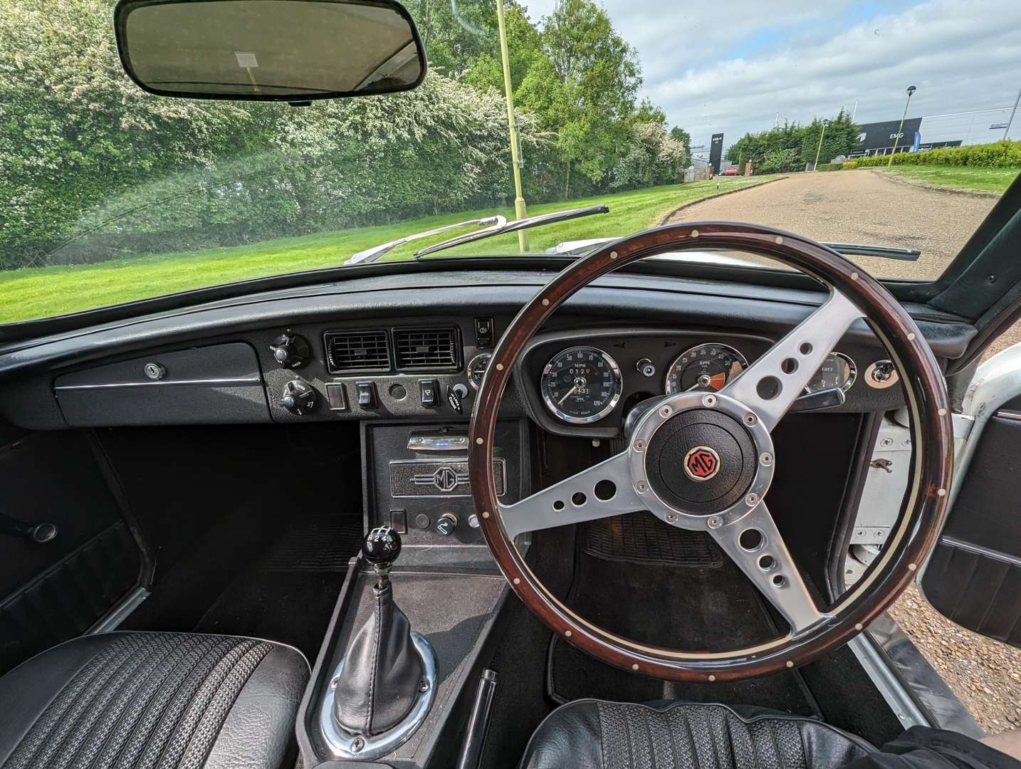 <p>1973 MG B GT</p>