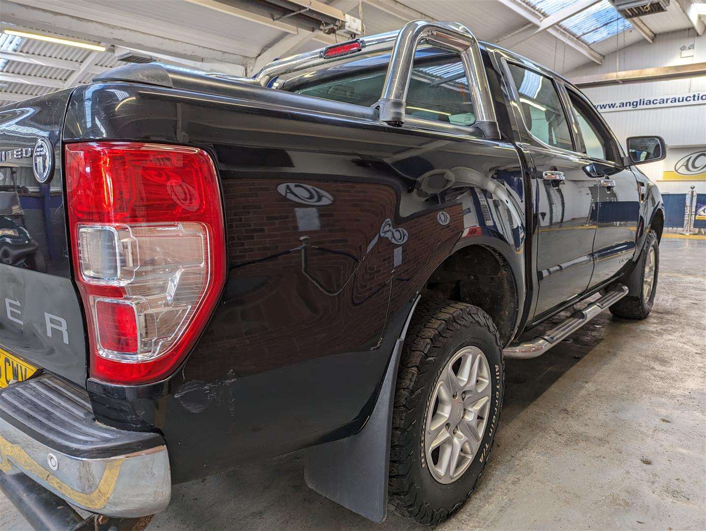 <p>2015 FORD RANGER LIMITED 4X4 TDCI</p>