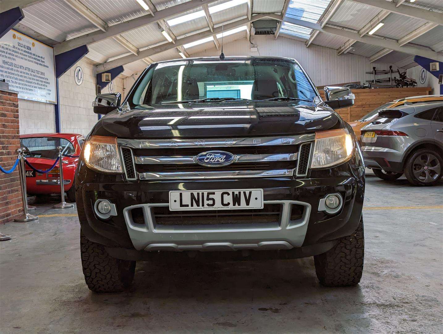 <p>2015 FORD RANGER LIMITED 4X4 TDCI</p>
