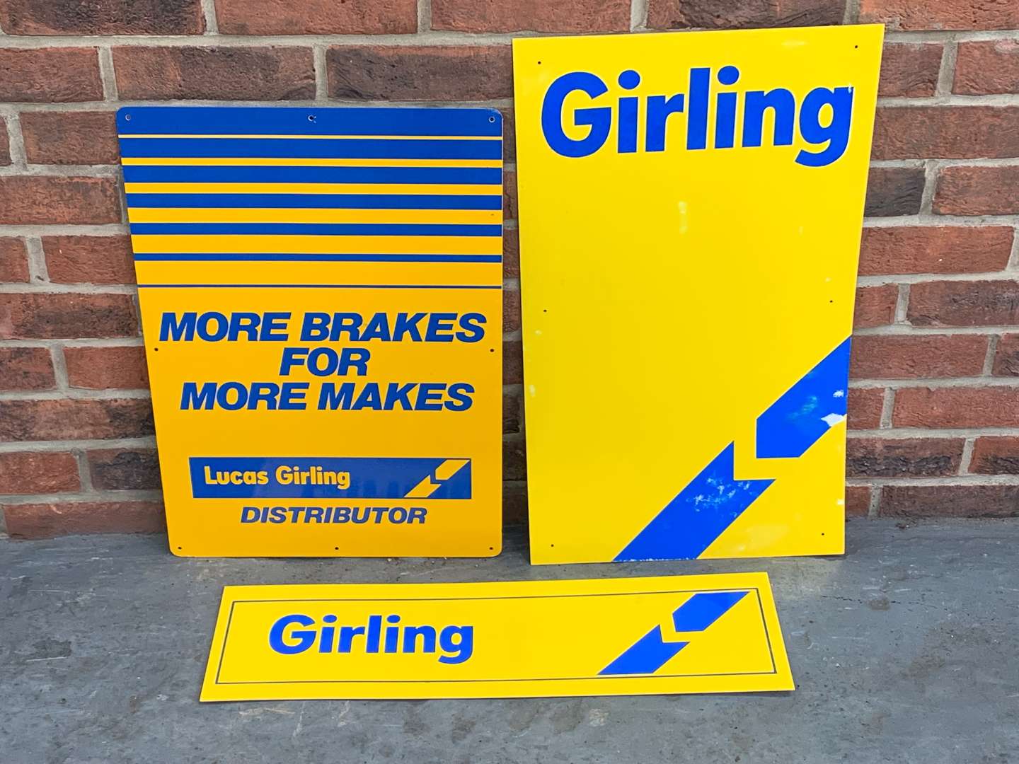 <p>Three Lucas Girling Signs</p>