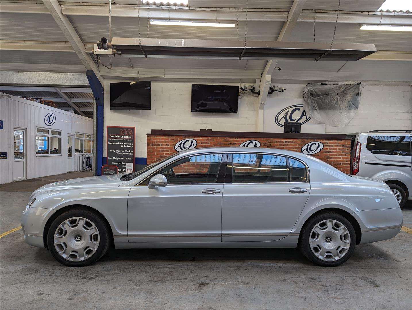 <p>2012 BENTLEY CONTINENTAL FLYING SPUR AUTO</p>