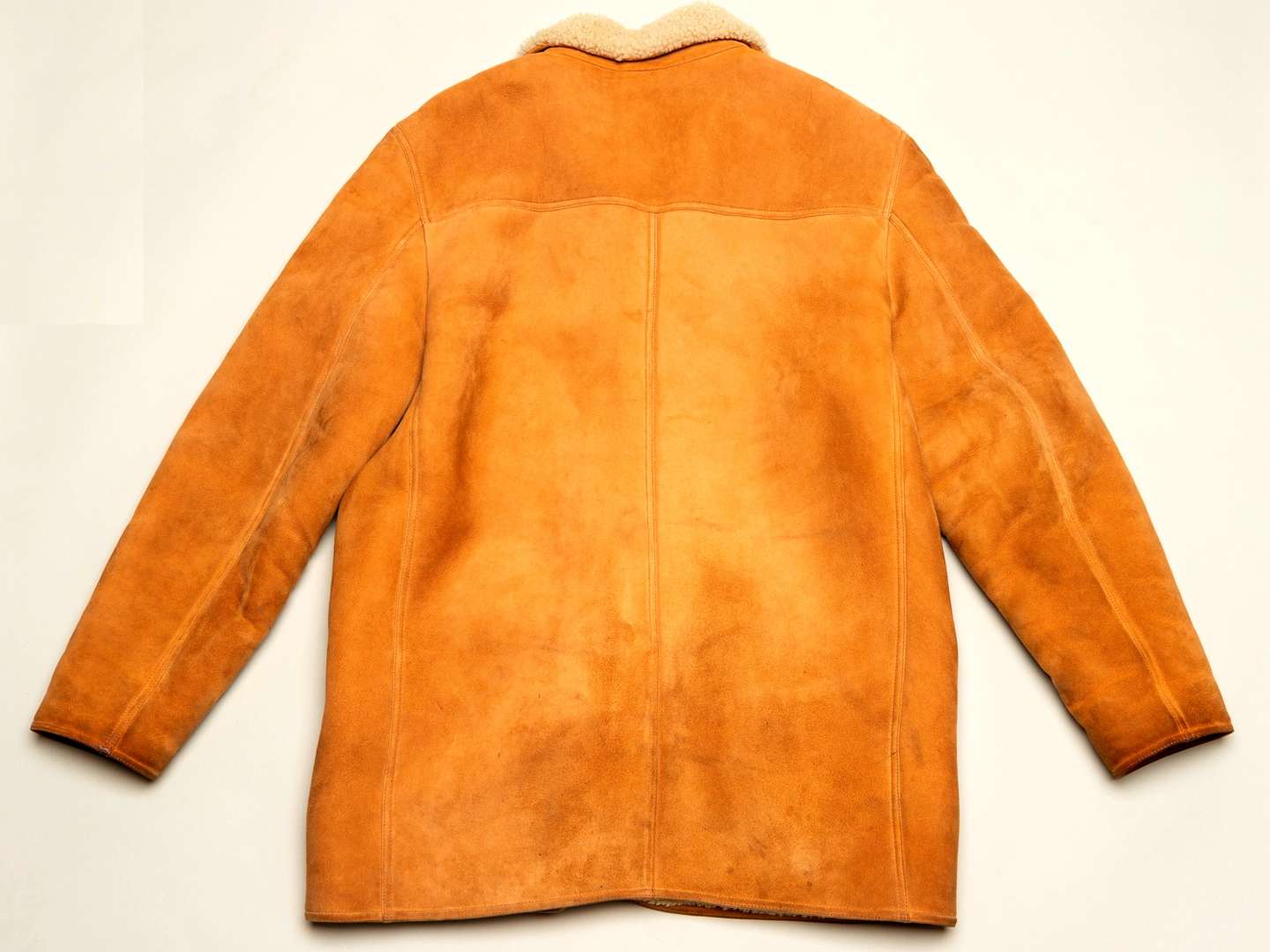 <p>RM WILLIAMS, a men's, tan sheepskin button up coat, size 3XL</p>