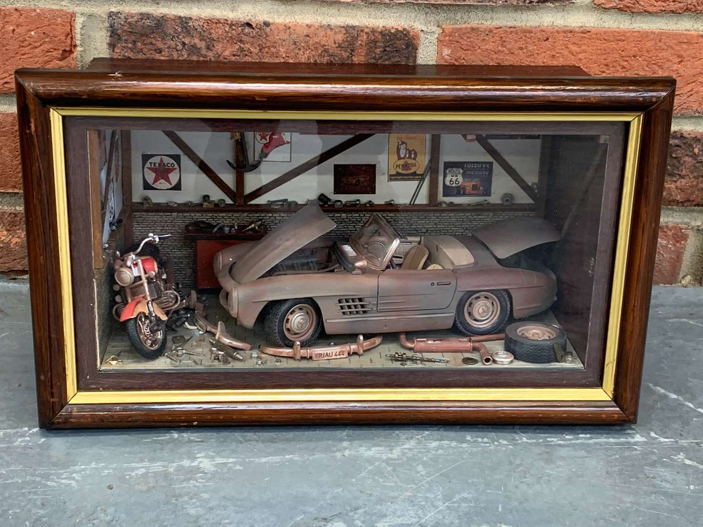 Diorama Garage -  UK