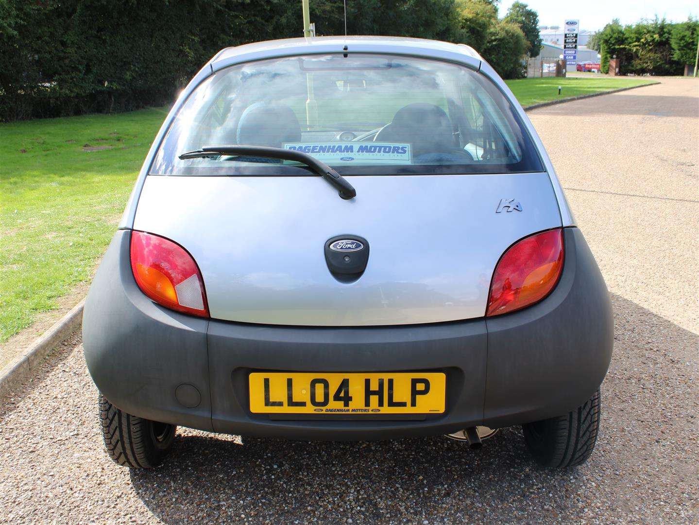 <p>2004 FORD KA. 190 MILES FROM NEW</p>