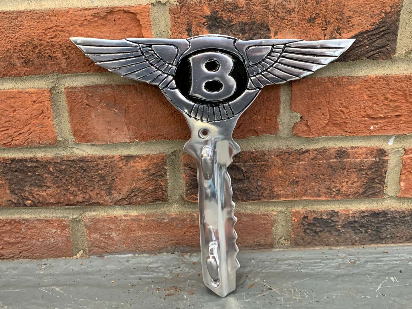 <p>Cast Aluminium Bentley Coat Hook&nbsp;</p>