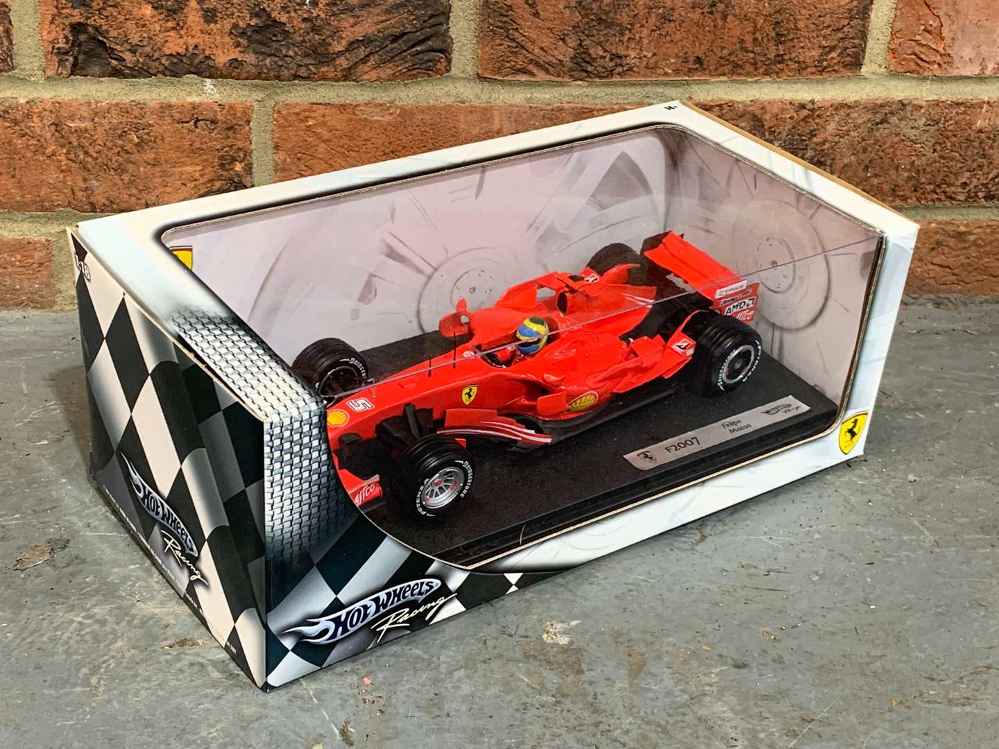 <p>Boxed Hotwheels Ferrari F2007 Felipe Massa Car</p>