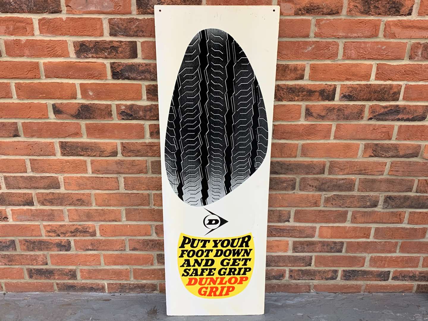 <p>Dunlop Tyres Sign on Board</p>