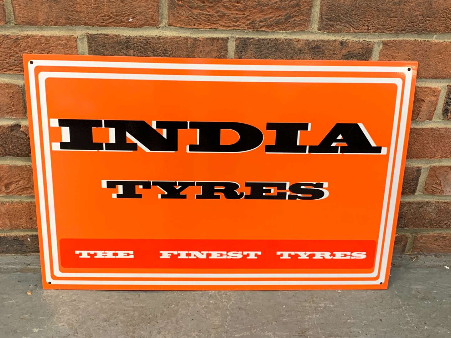 <p>Metal India Tyres Sign</p>