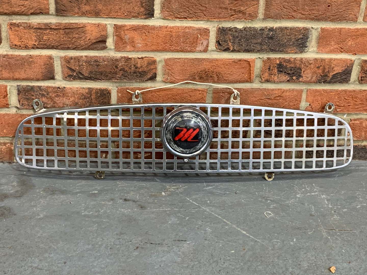 <p>Nash Metropolitan Grille and Daimler Grille (2)</p>