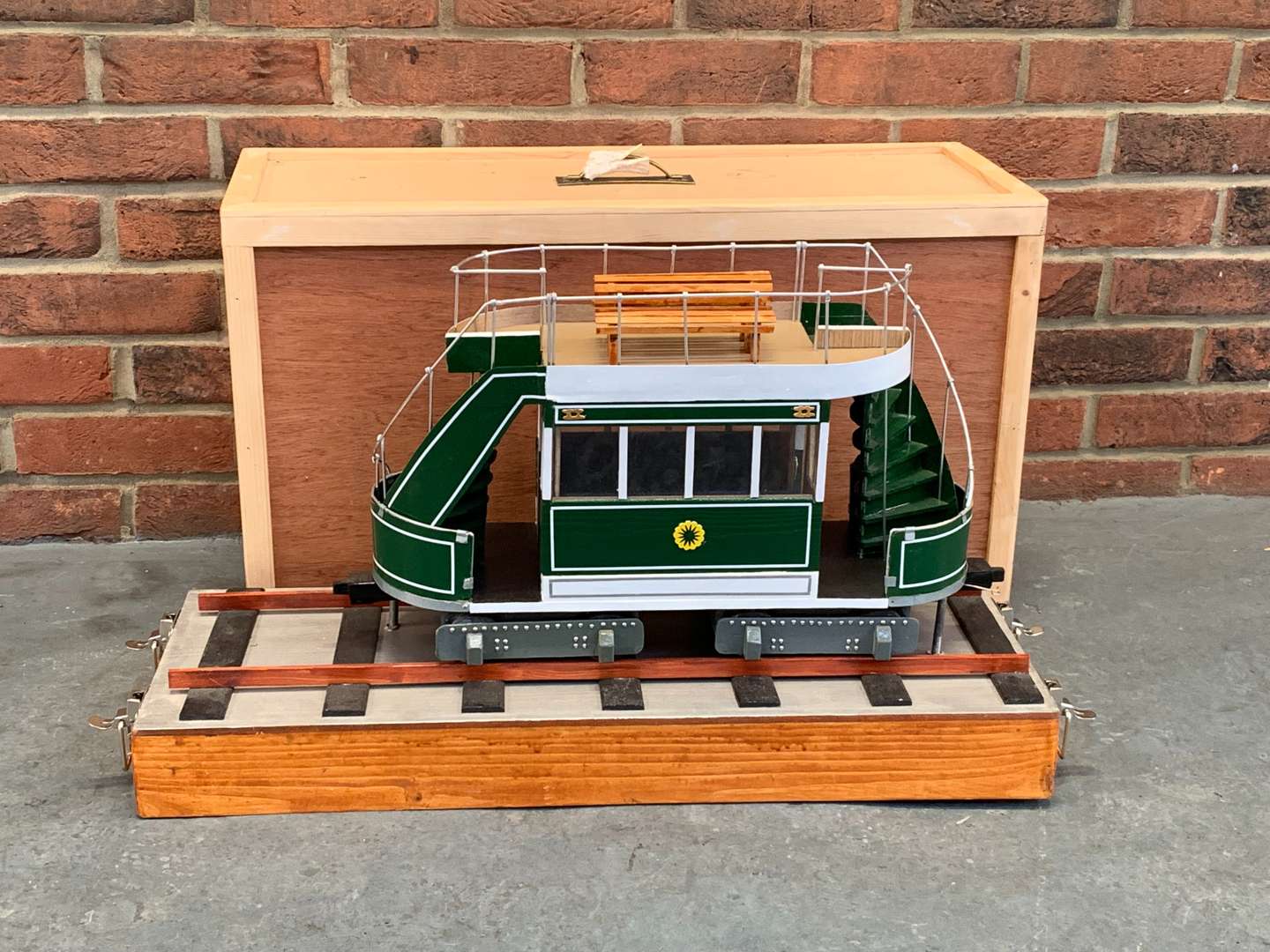 <p>Scratch Built North London Tram and Carriage &nbsp;</p>