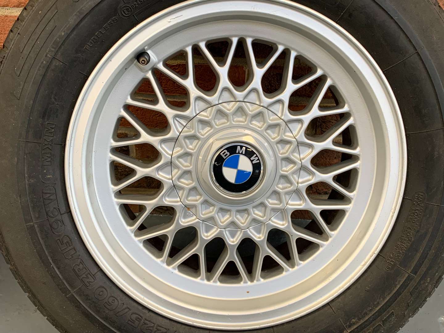 <p>Set of Four BMW Lattice Wheels&nbsp;</p>
