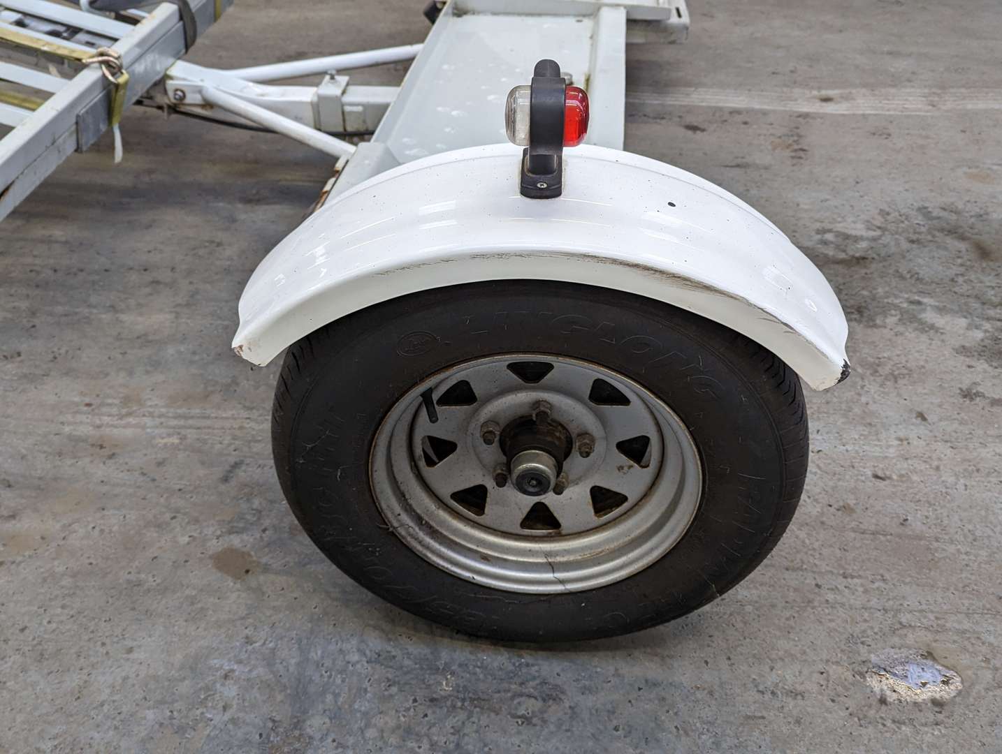 <p>Phoenix Trailers Towing Car Dolly</p>