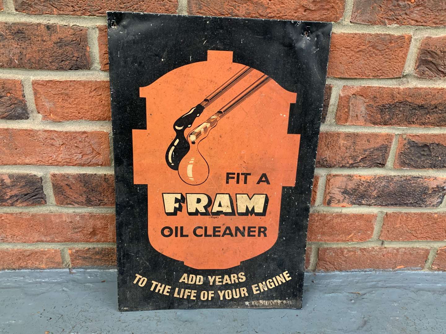 <p>Aluminium “Fit Fram Oil Cleaner” Sign</p>