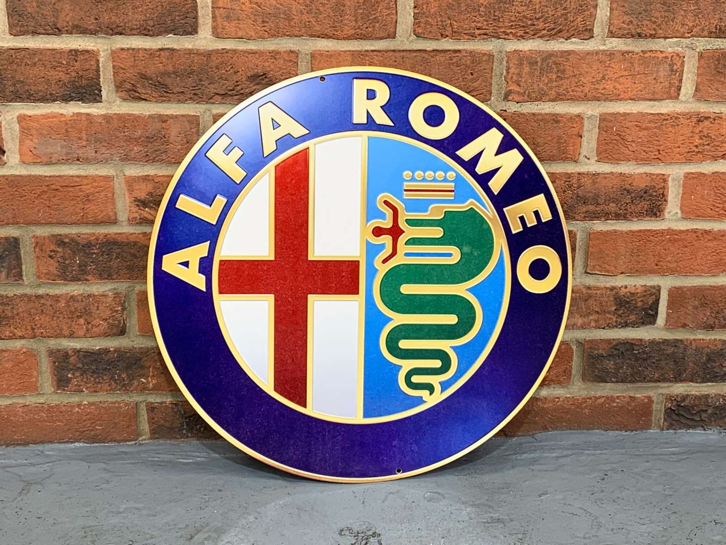 <p>Alfa Romeo Emblem Sign</p>