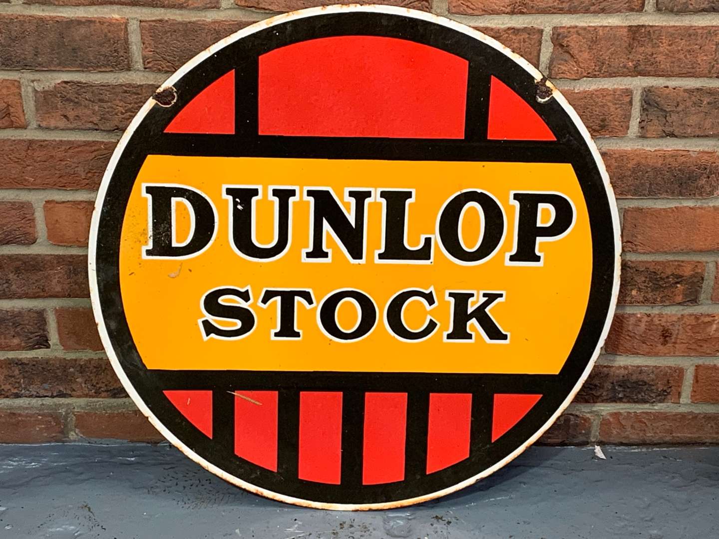 <p>Enamel Dunlop Stock Sign</p>