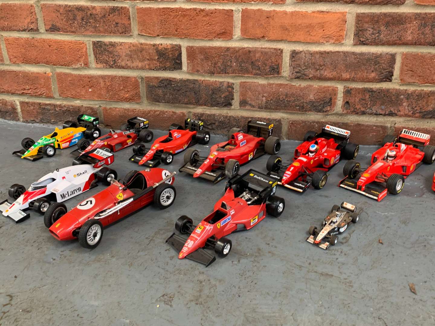 <p>Twelve Ferrari Die Cast Model Cars&nbsp;</p>