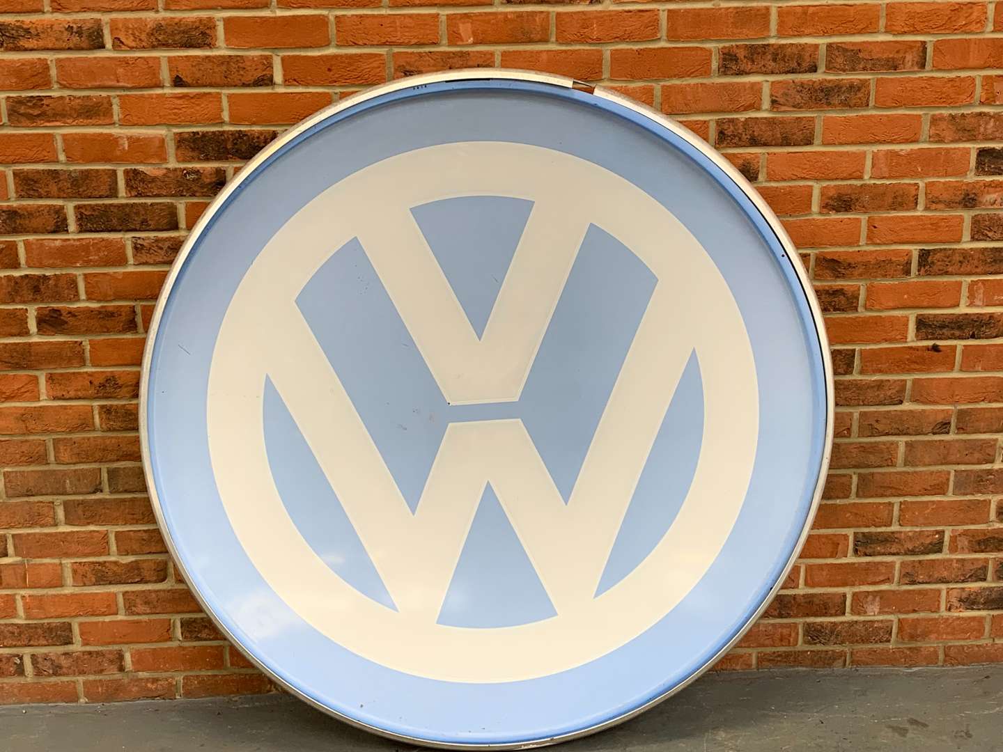 <p>Large Plastic VW Dealership Sign</p>