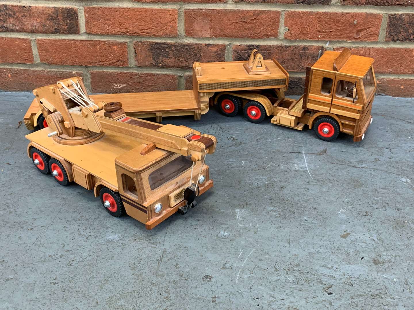 <p>Scratch Built Crane and Low Loader (2)</p>