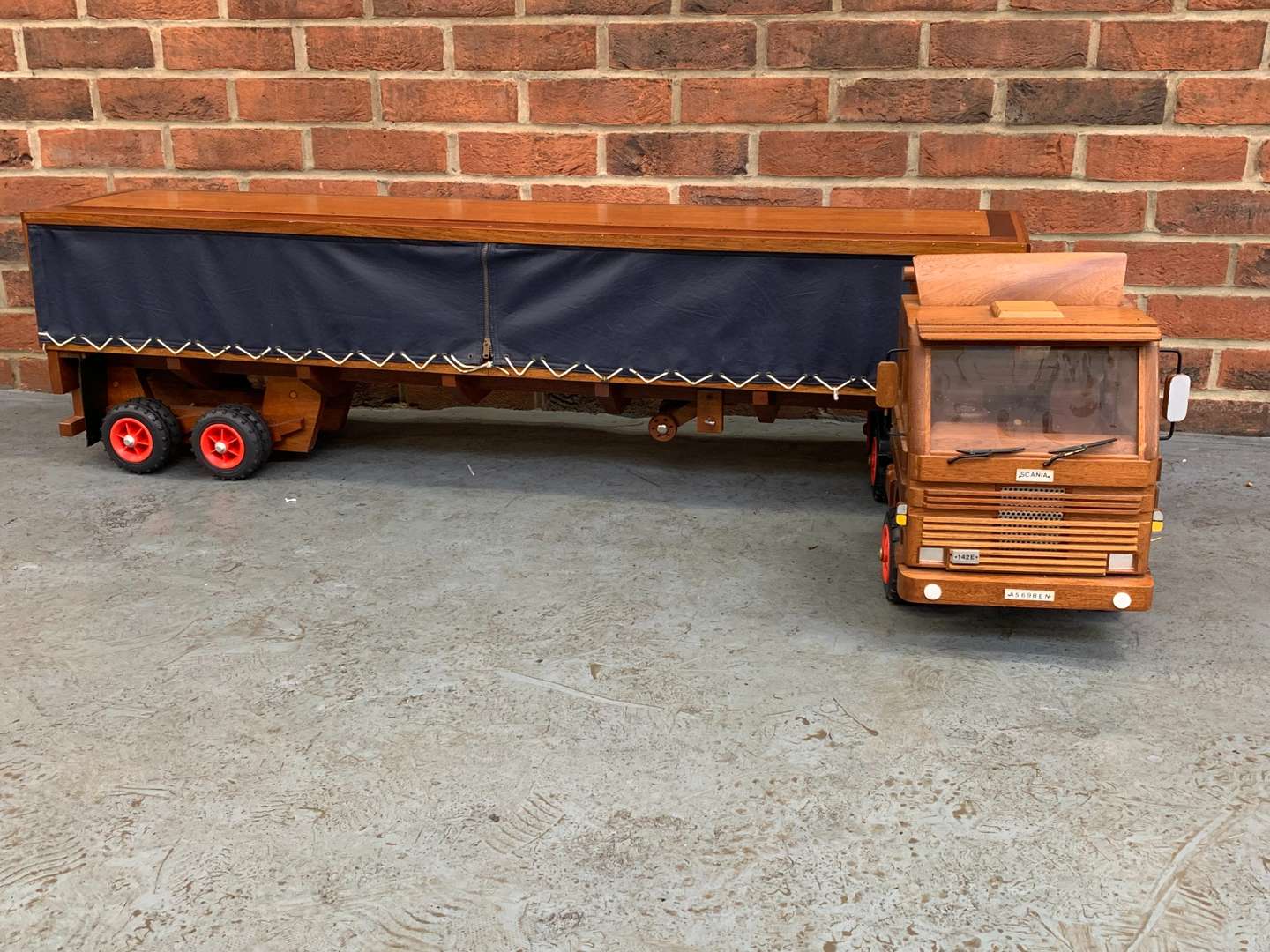 <p>Large Scratch Built HGV and Trailer</p>