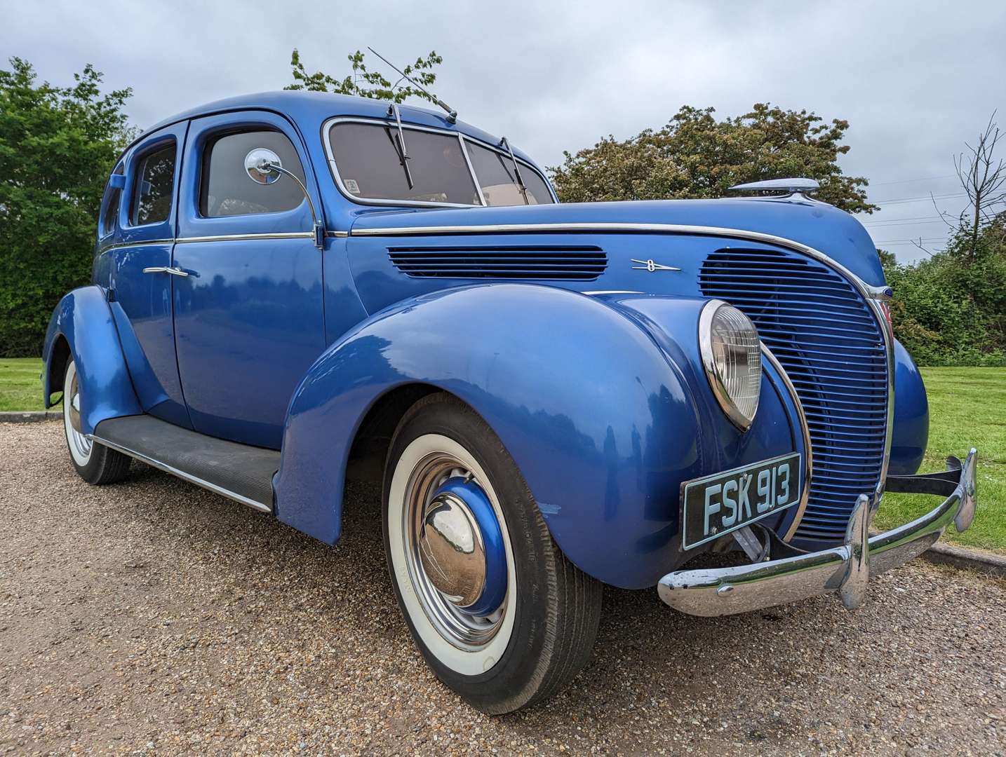 <p>1938 FORD V8 MODEL 81A RHD SALOON</p>