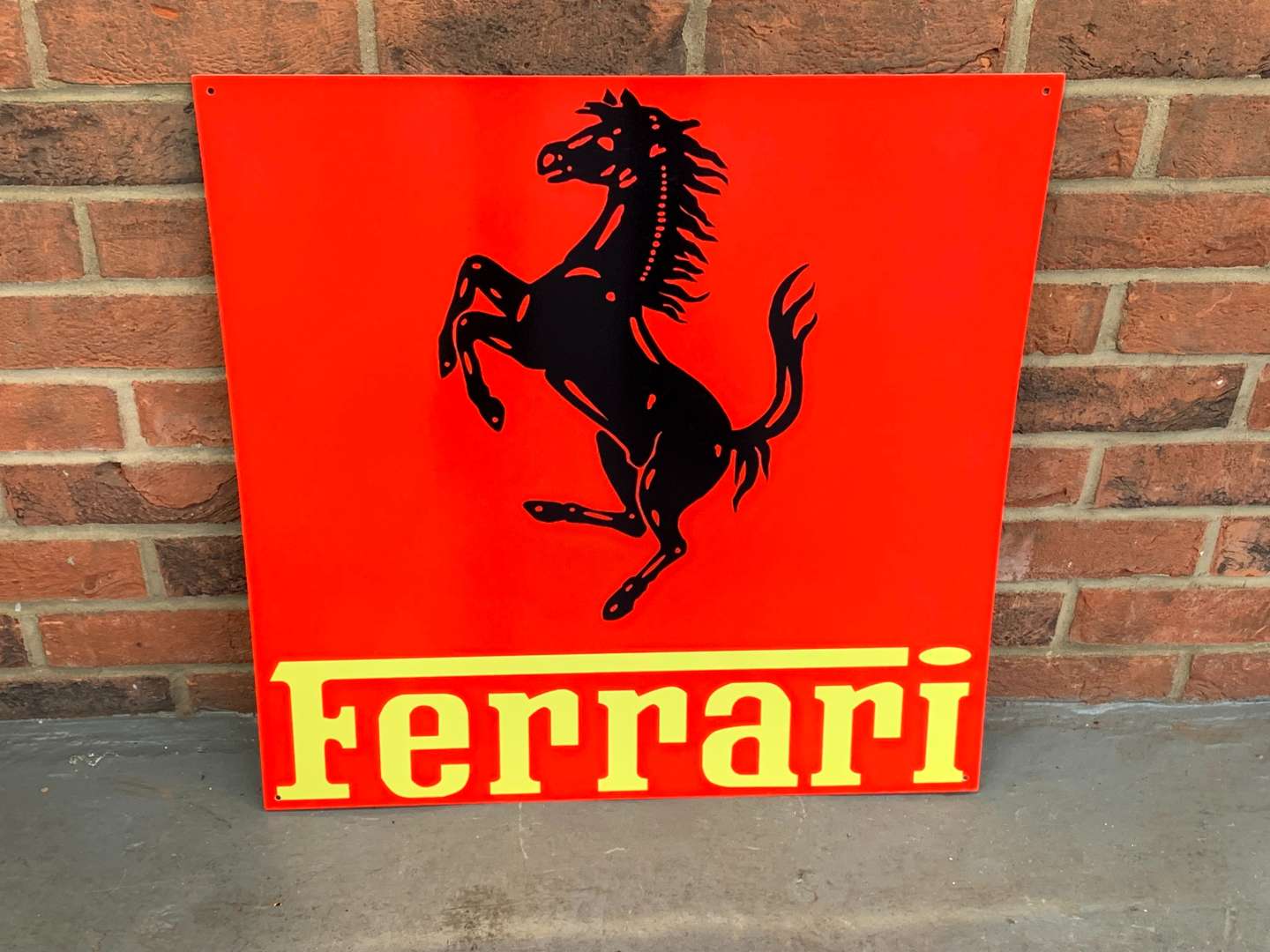 <p>Metal Ferrari Sign</p>