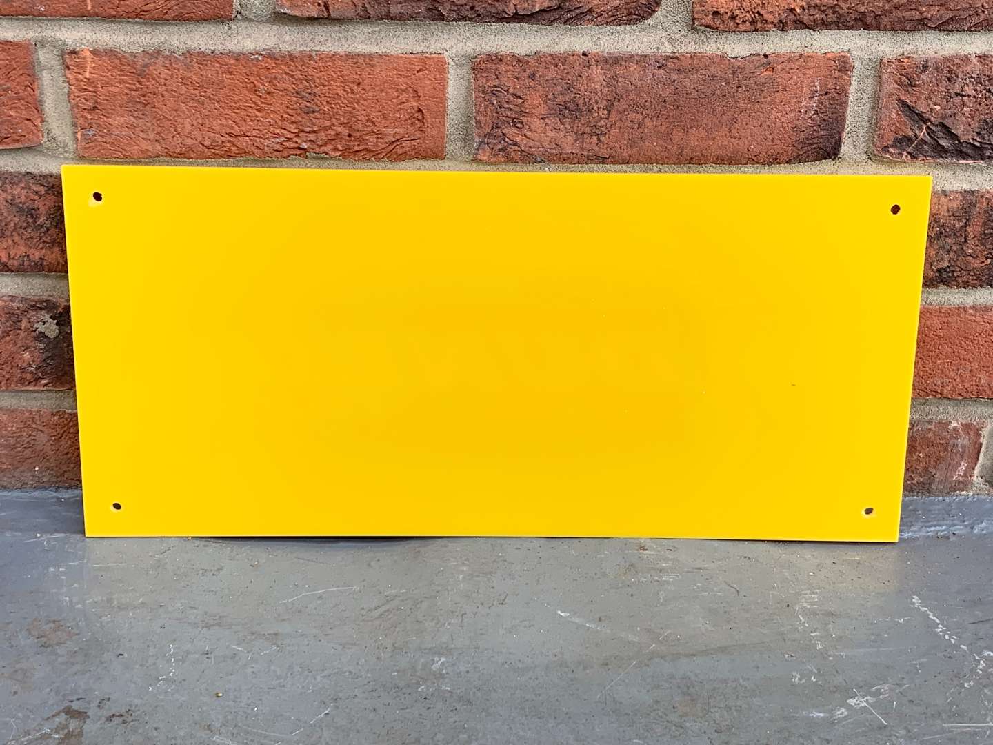 <p>Dunlop Tires Perspex Sign</p>