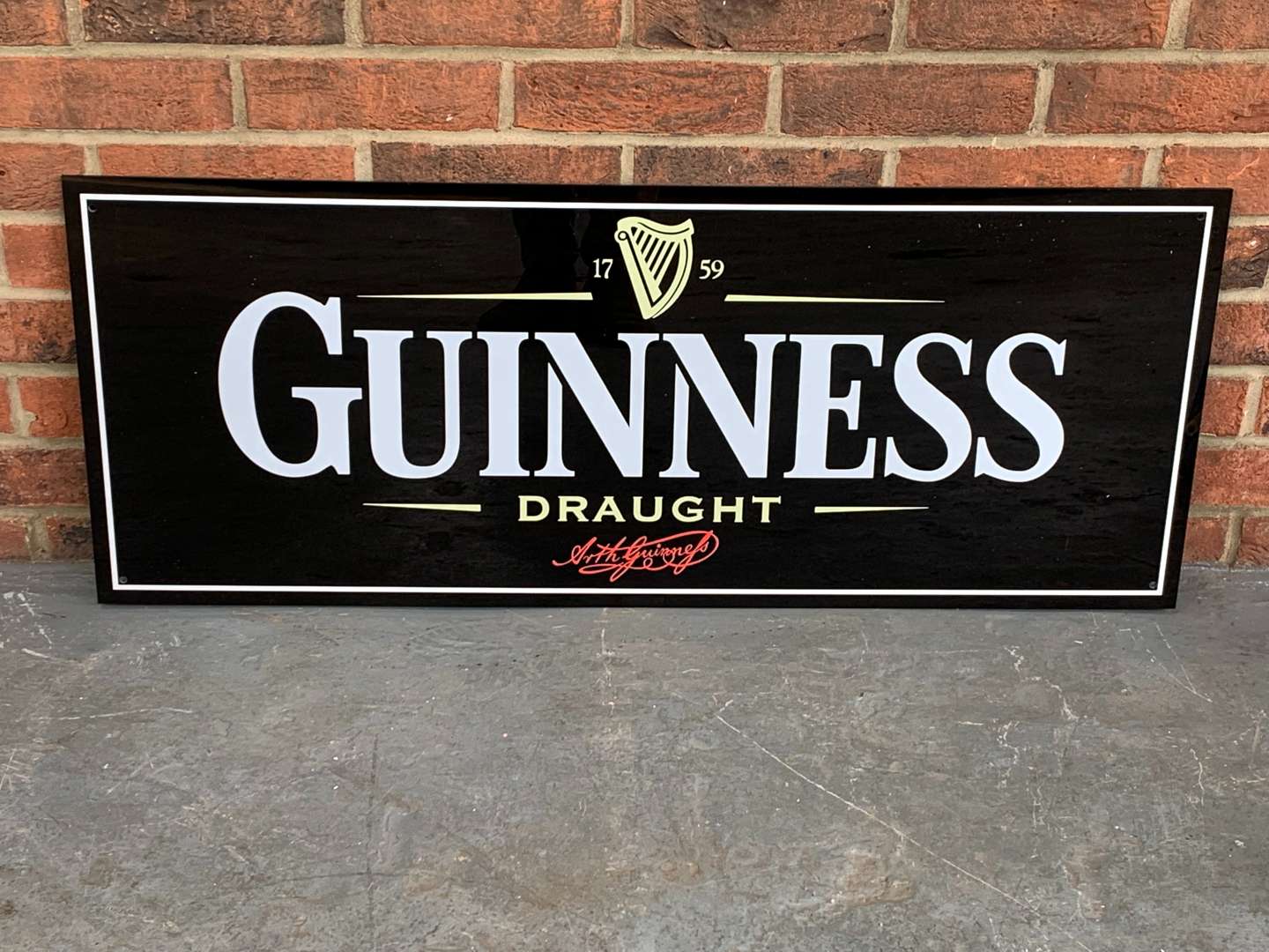 <p>Guinness Draught Perspex Sign</p>