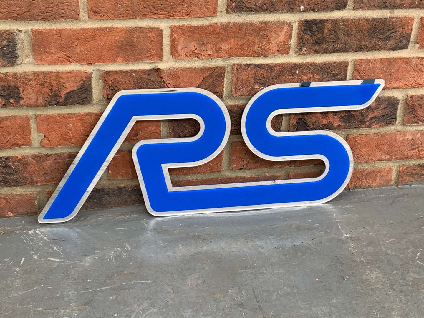 <p>RS Emblem Sign</p>