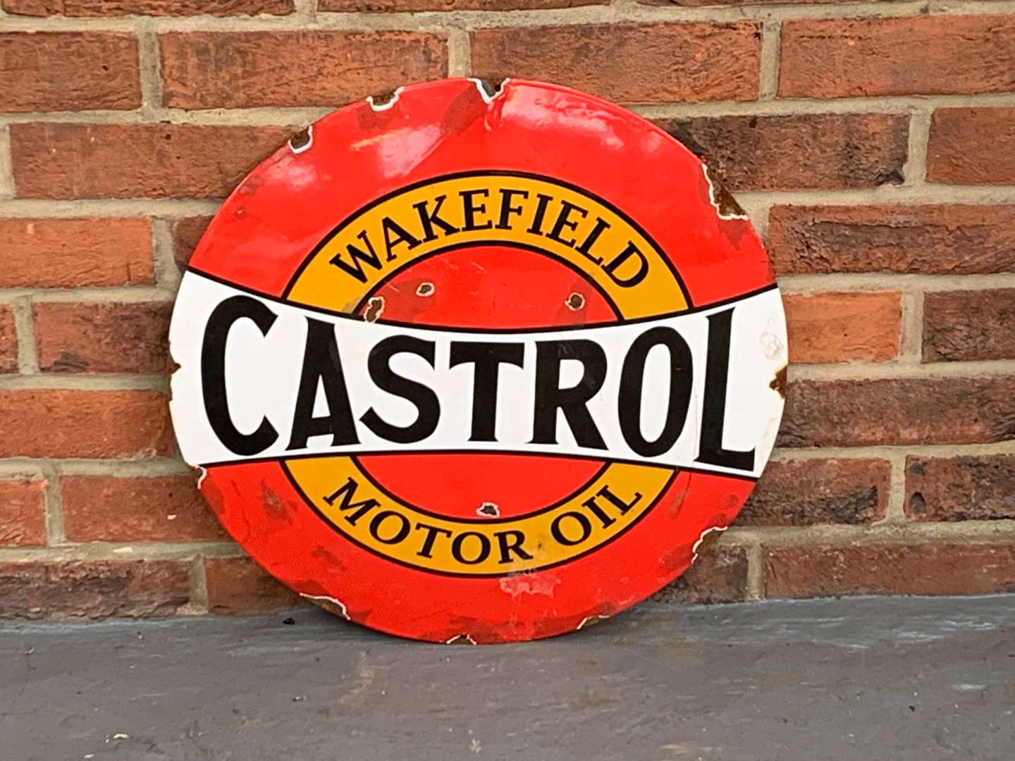 <p>Enamel Convex Castrol Wakefield Circular Sign</p>