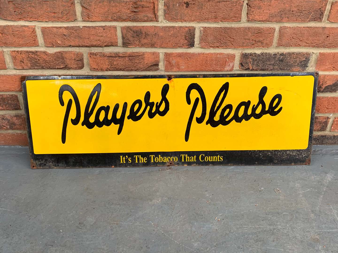 <p>Enamel "Players Please" Sign</p>