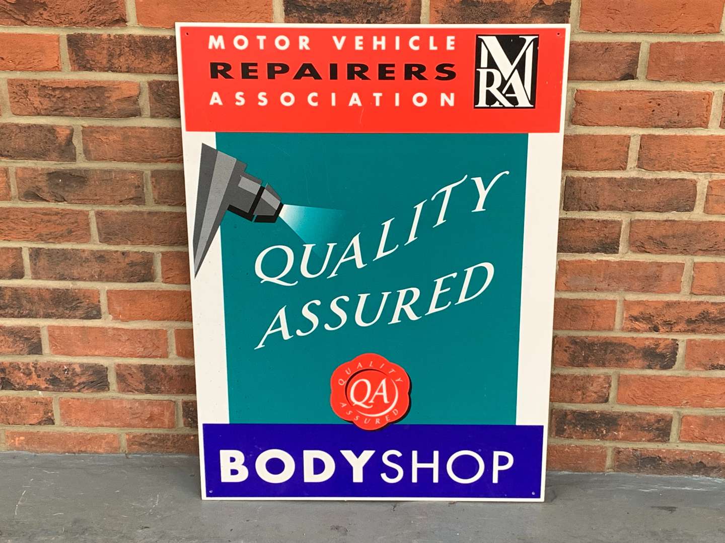 <p>Plastic Motor Vehicle Repairers Sign</p>