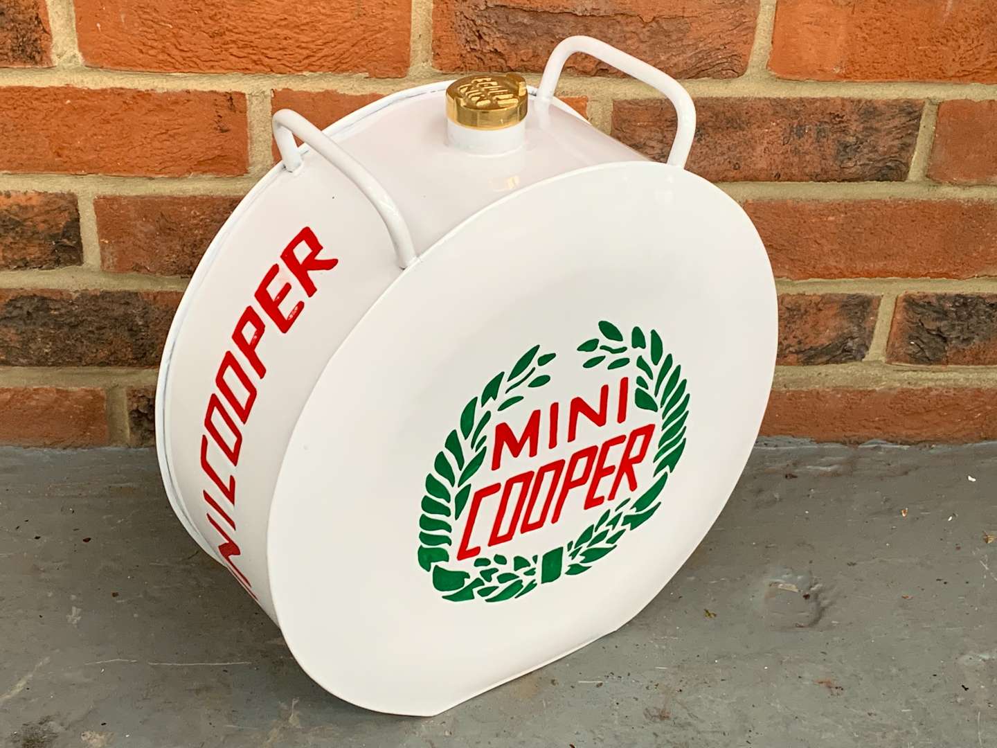 <p>Modern Mini Cooper Two Handled Fuel Can&nbsp;</p>