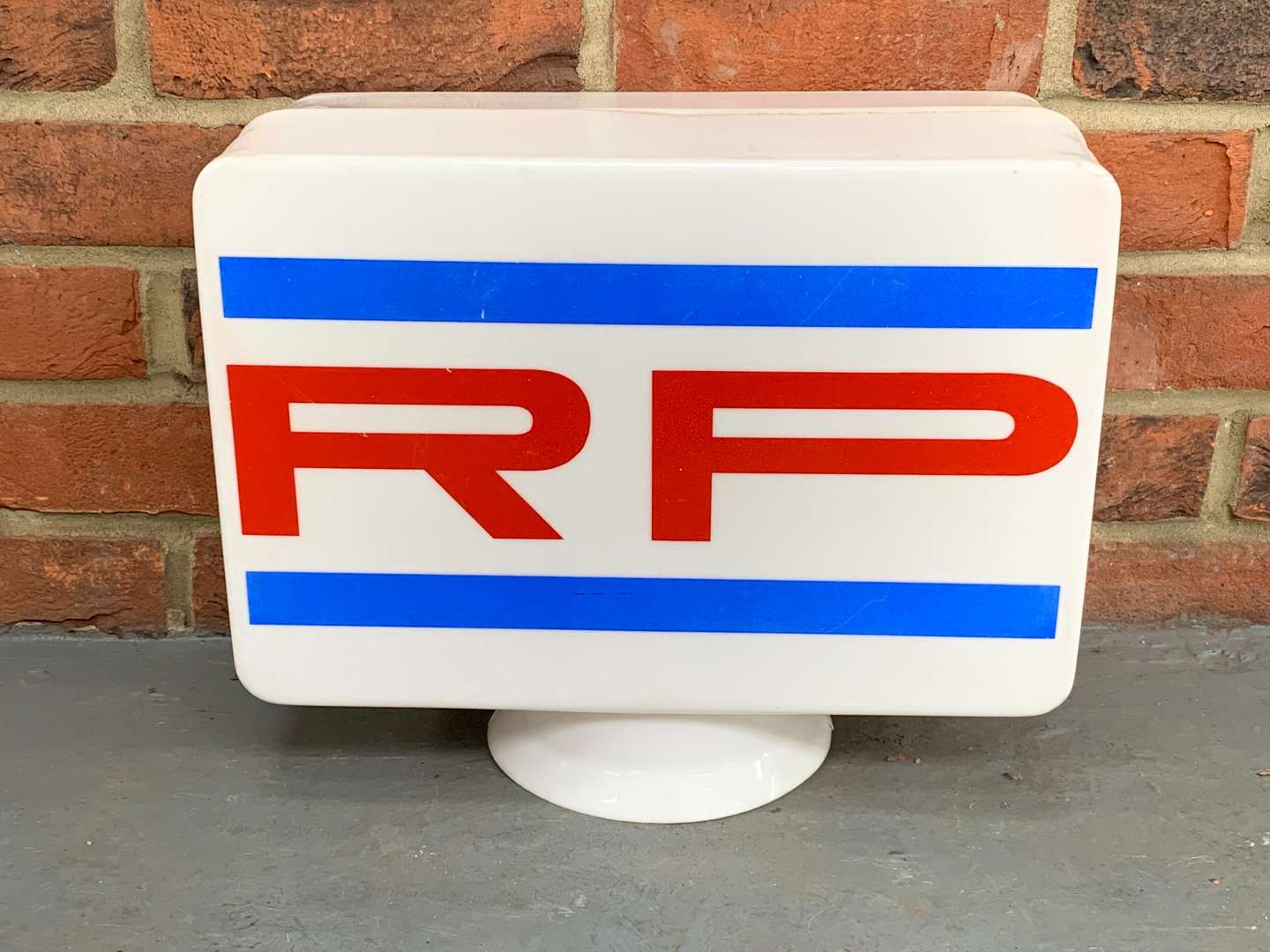 <p>Original Plastic “RP” Petrol Globe</p>