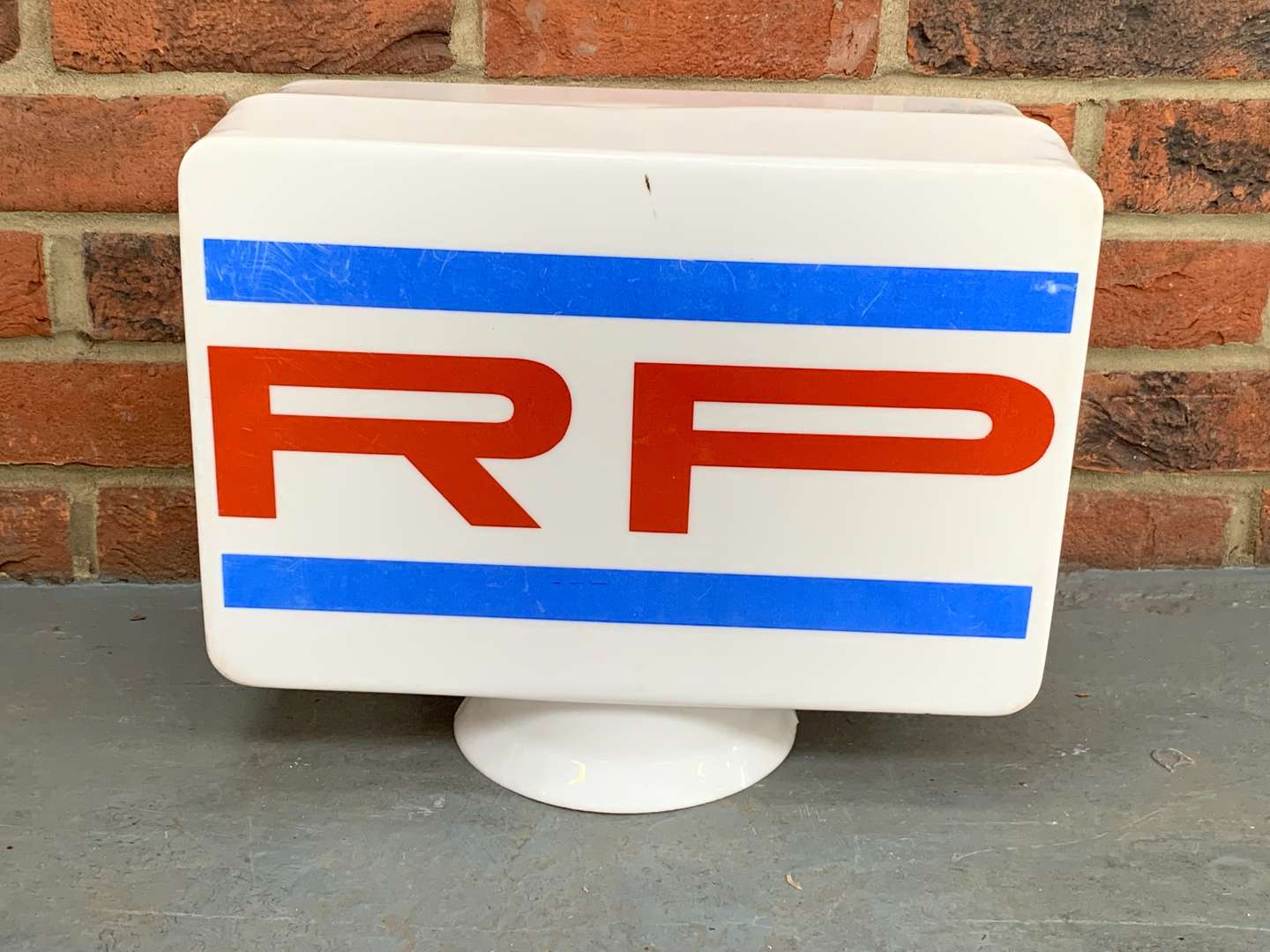 <p>Original Plastic “RP” Petrol Globe</p>