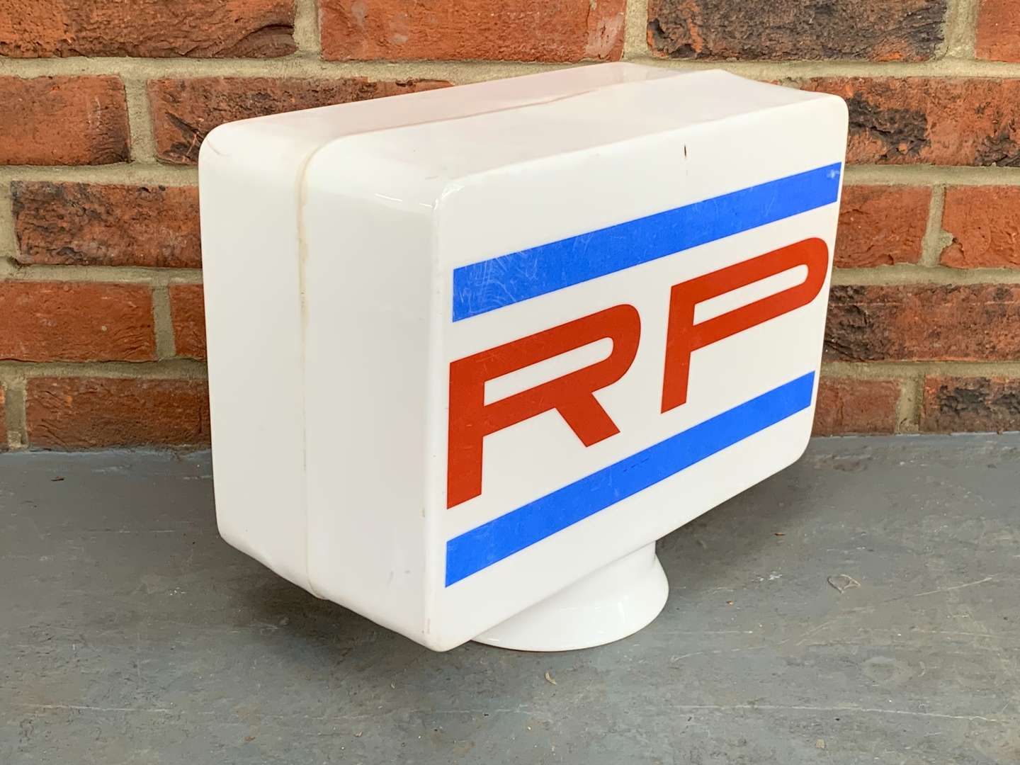 <p>Original Plastic “RP” Petrol Globe</p>