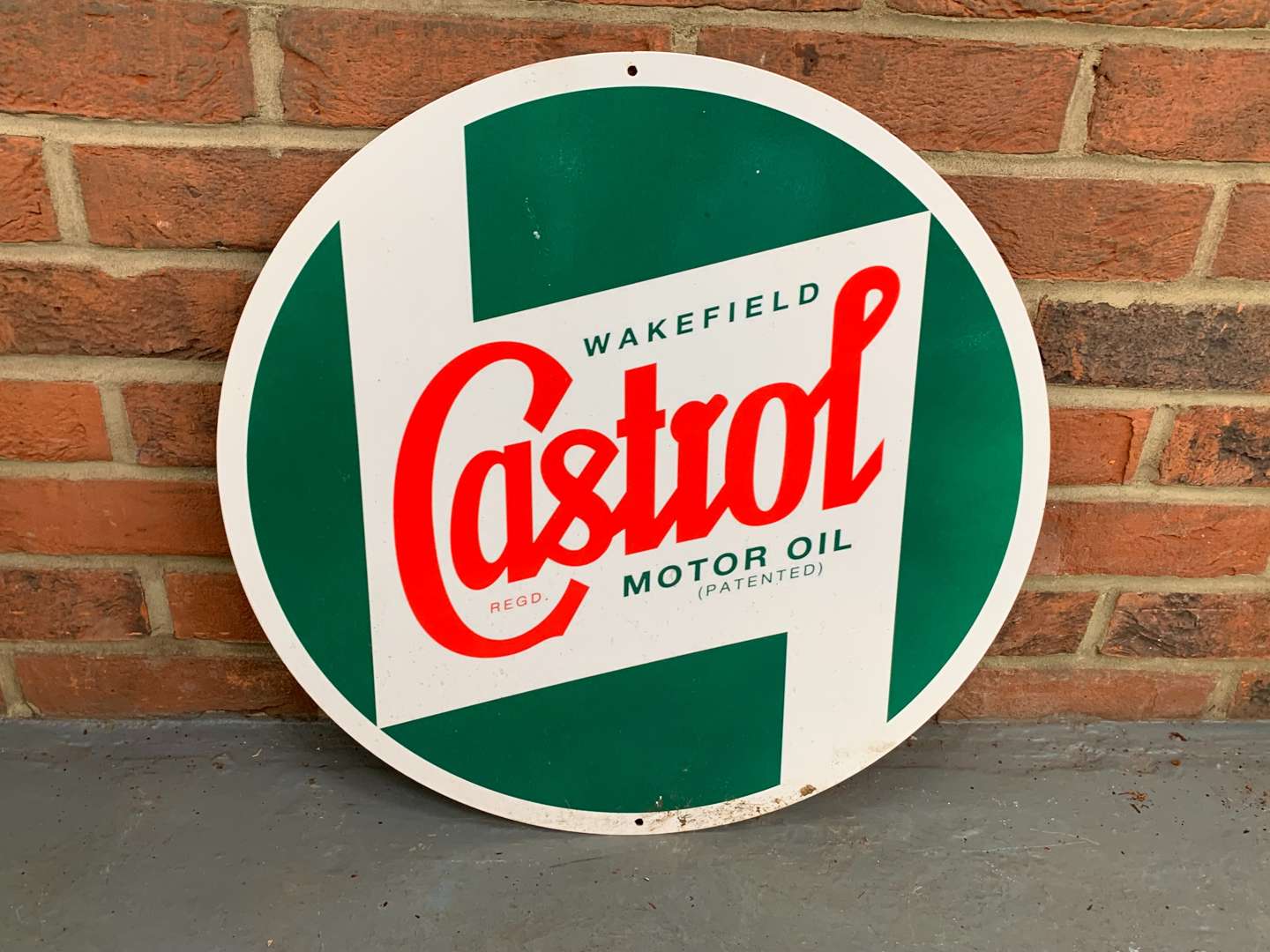 <p>Metal Castrol Motor Oil Circular Sign</p>