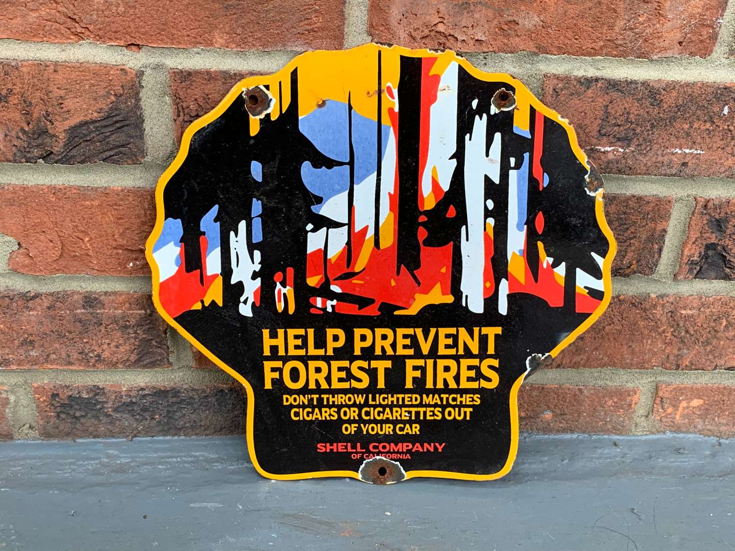 <p>Enamel “Help Prevent Forest Fires” Shell Sign</p>