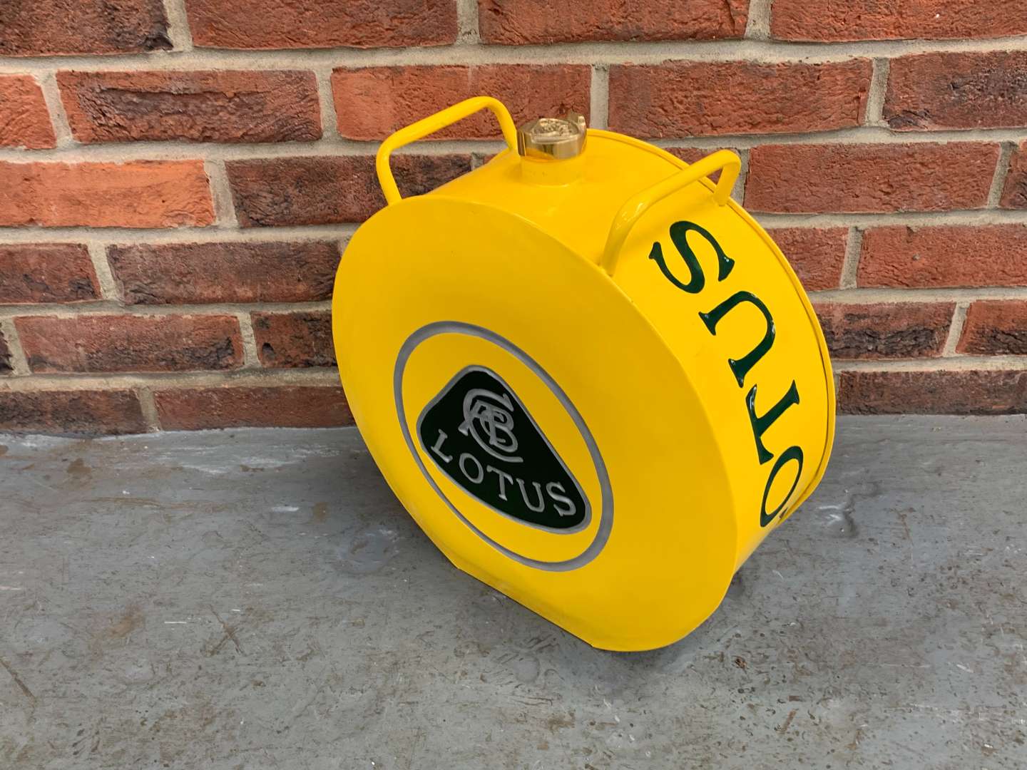 <p>Modern Lotus Two Handled Fuel Can</p>