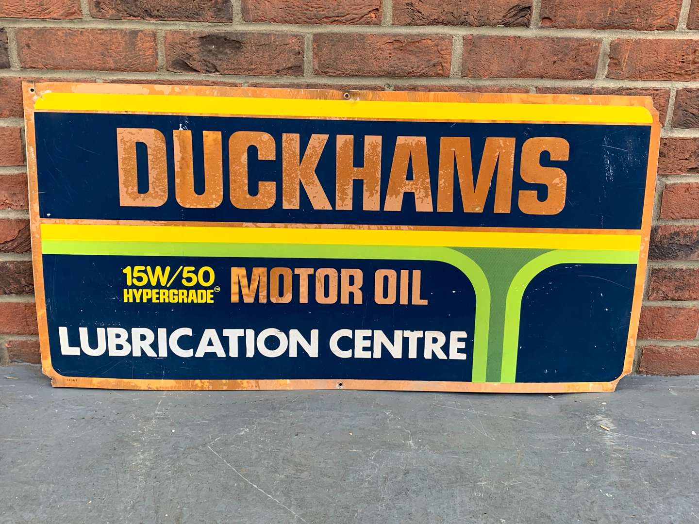 <p>Plastic Duckhams Motor Oil Sign</p>