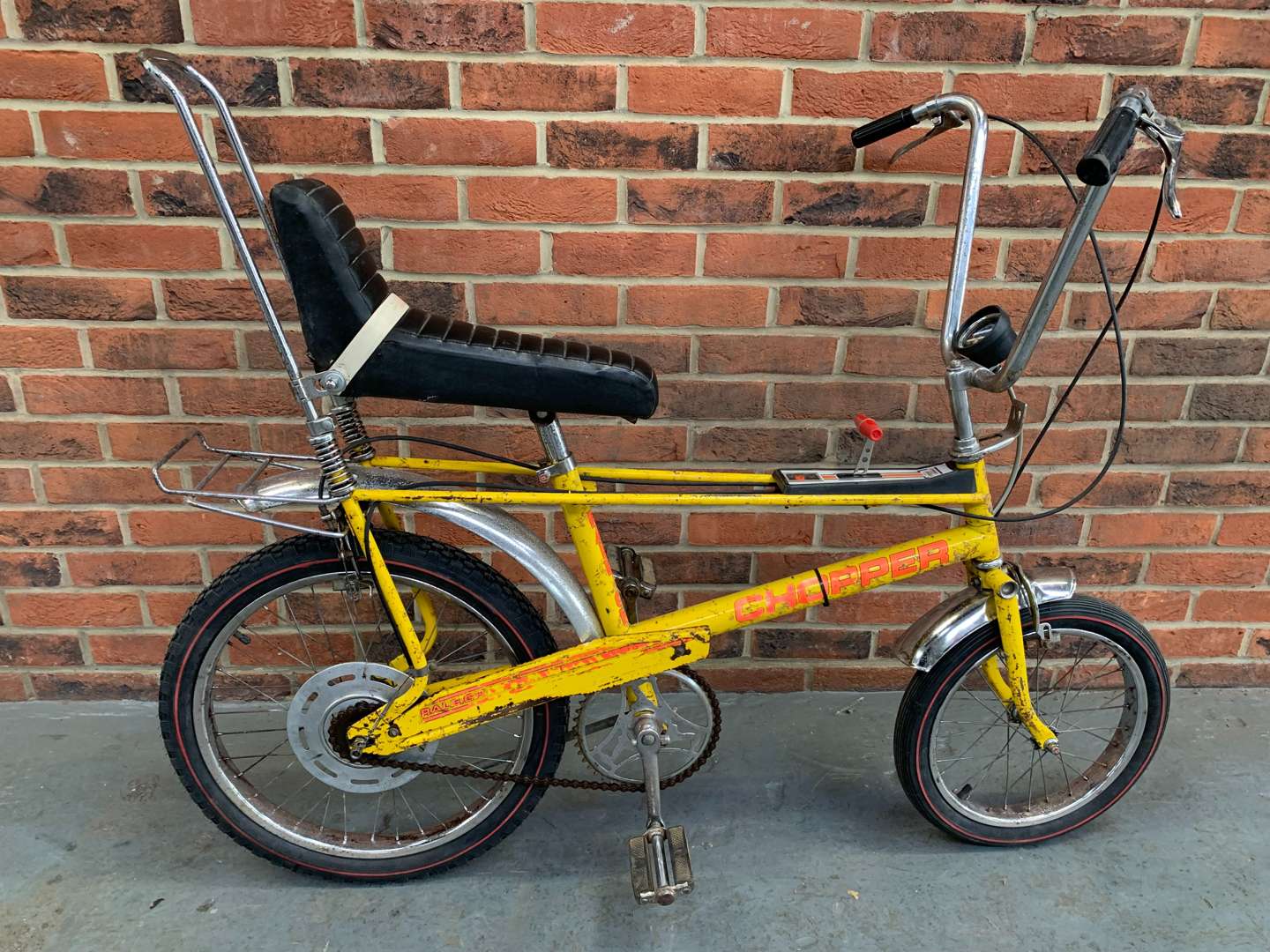 <p>Vintage Raleigh Chopper MkII Bicycle</p>