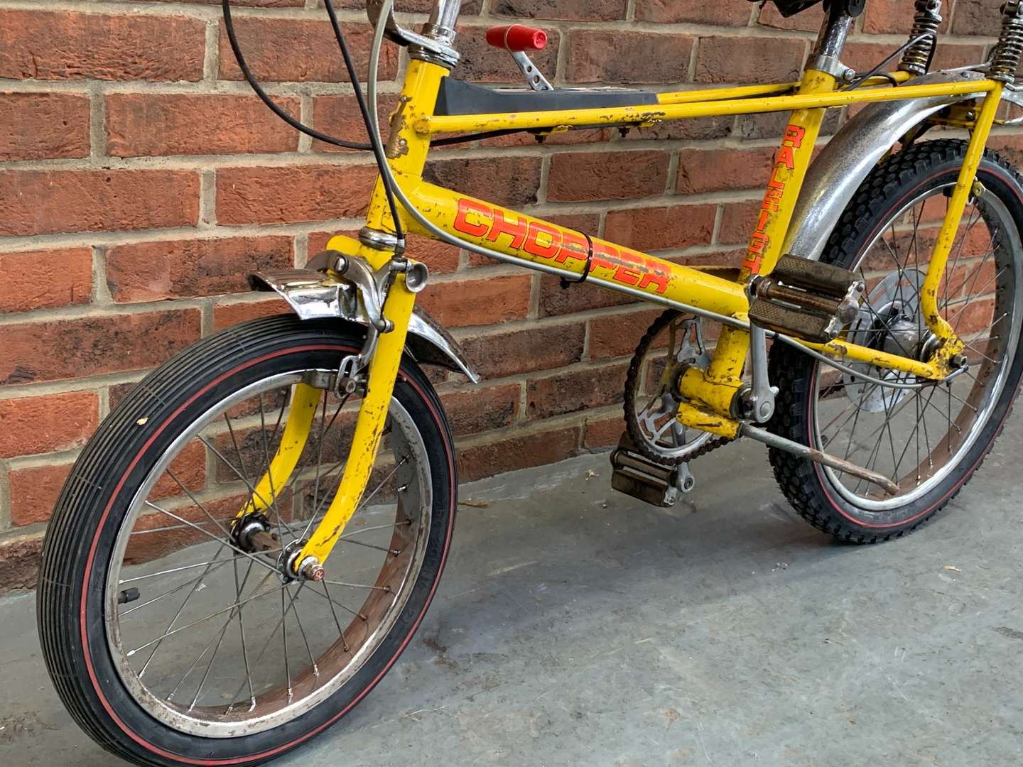 <p>Vintage Raleigh Chopper MkII Bicycle</p>