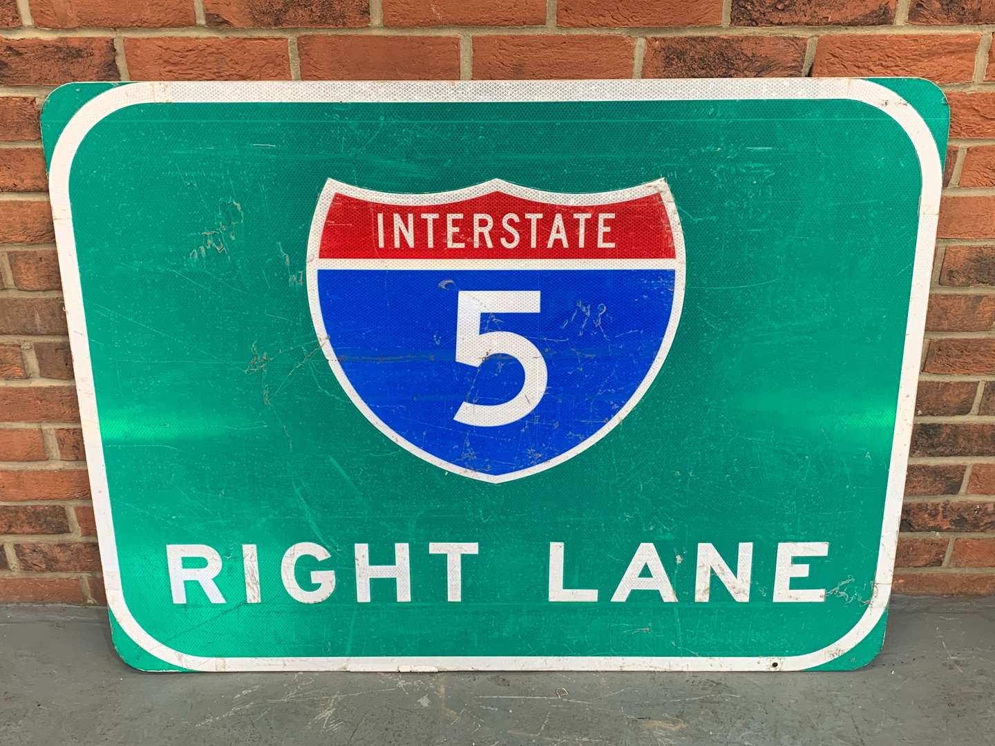 <p>American Interstate Right Lane Sign</p>