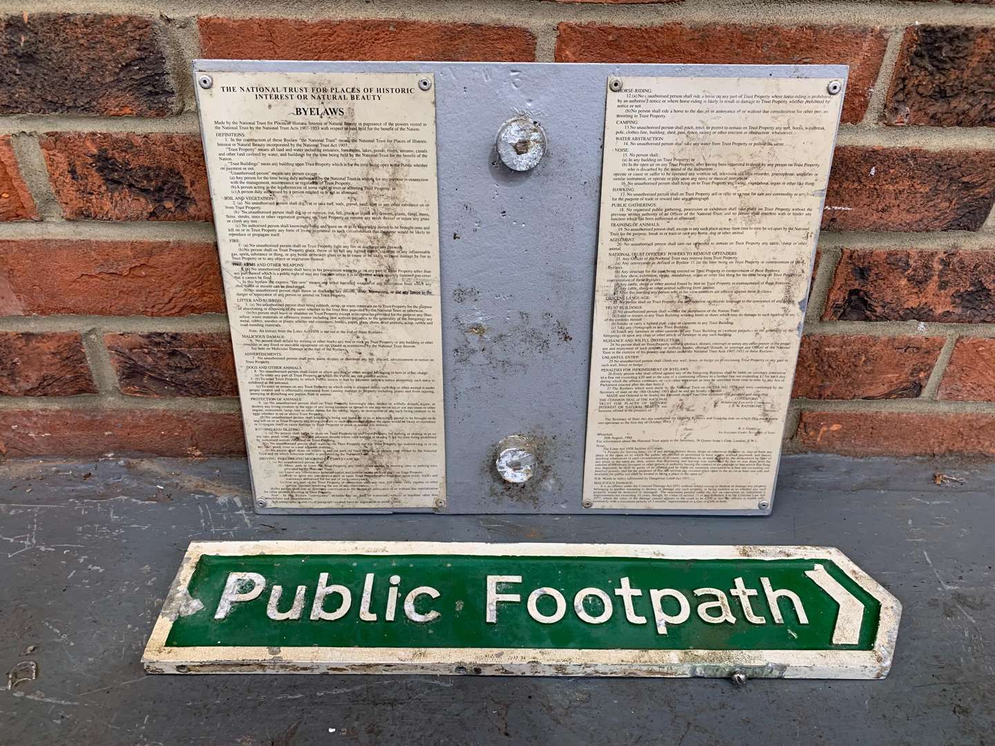 <p>Two Cast Aluminium National Trust and Public Foot Path Signs (2)</p>