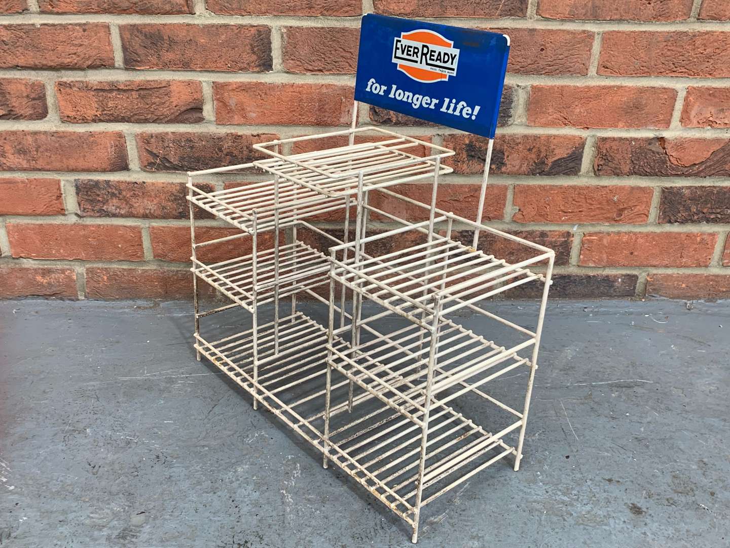 <p>Ever Ready Wire work Display Stand</p>