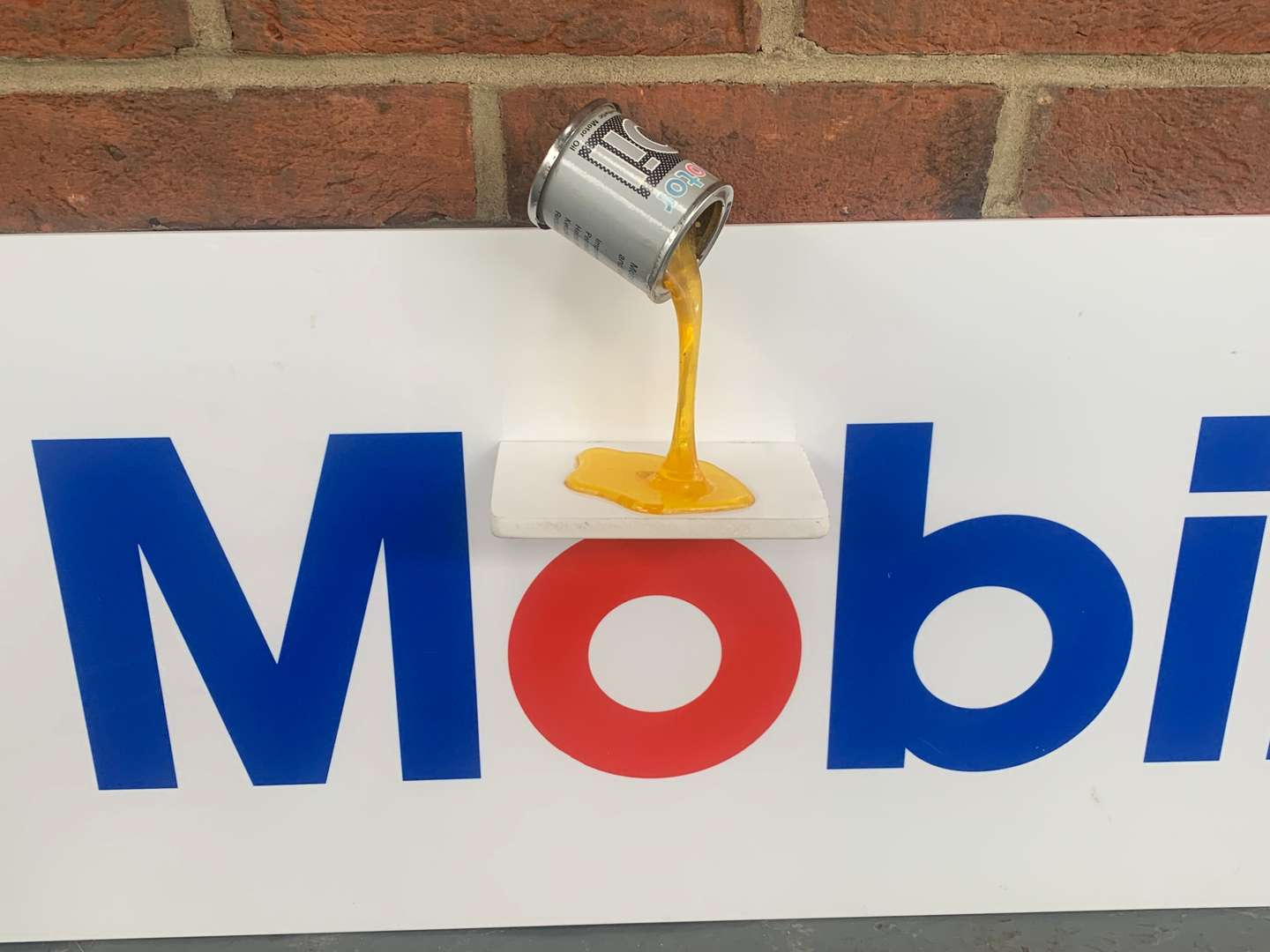 <p>Perspex Mobil 1 Sign</p>