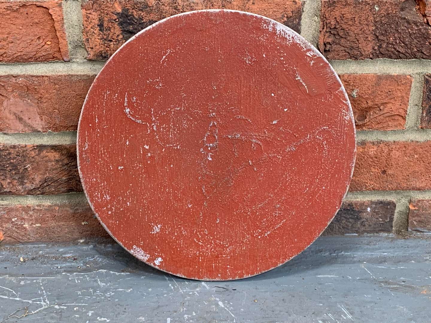 <p>Cast Aluminium Morris Distributor Sign</p>