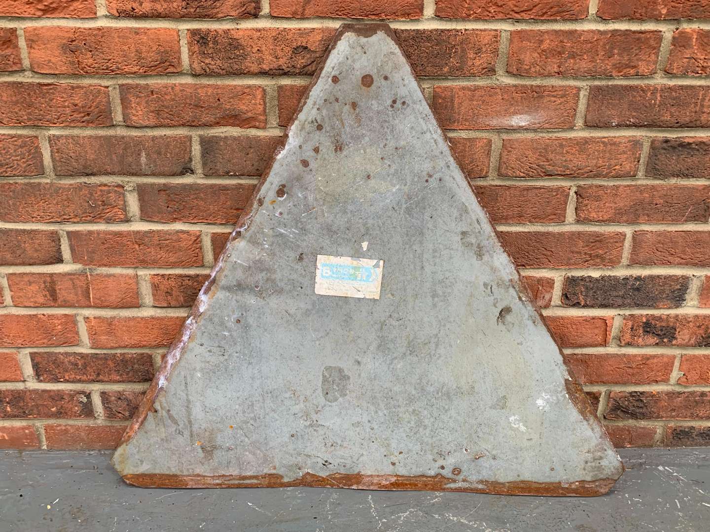 <p>Triangular Metal Made Michelin Sign</p>