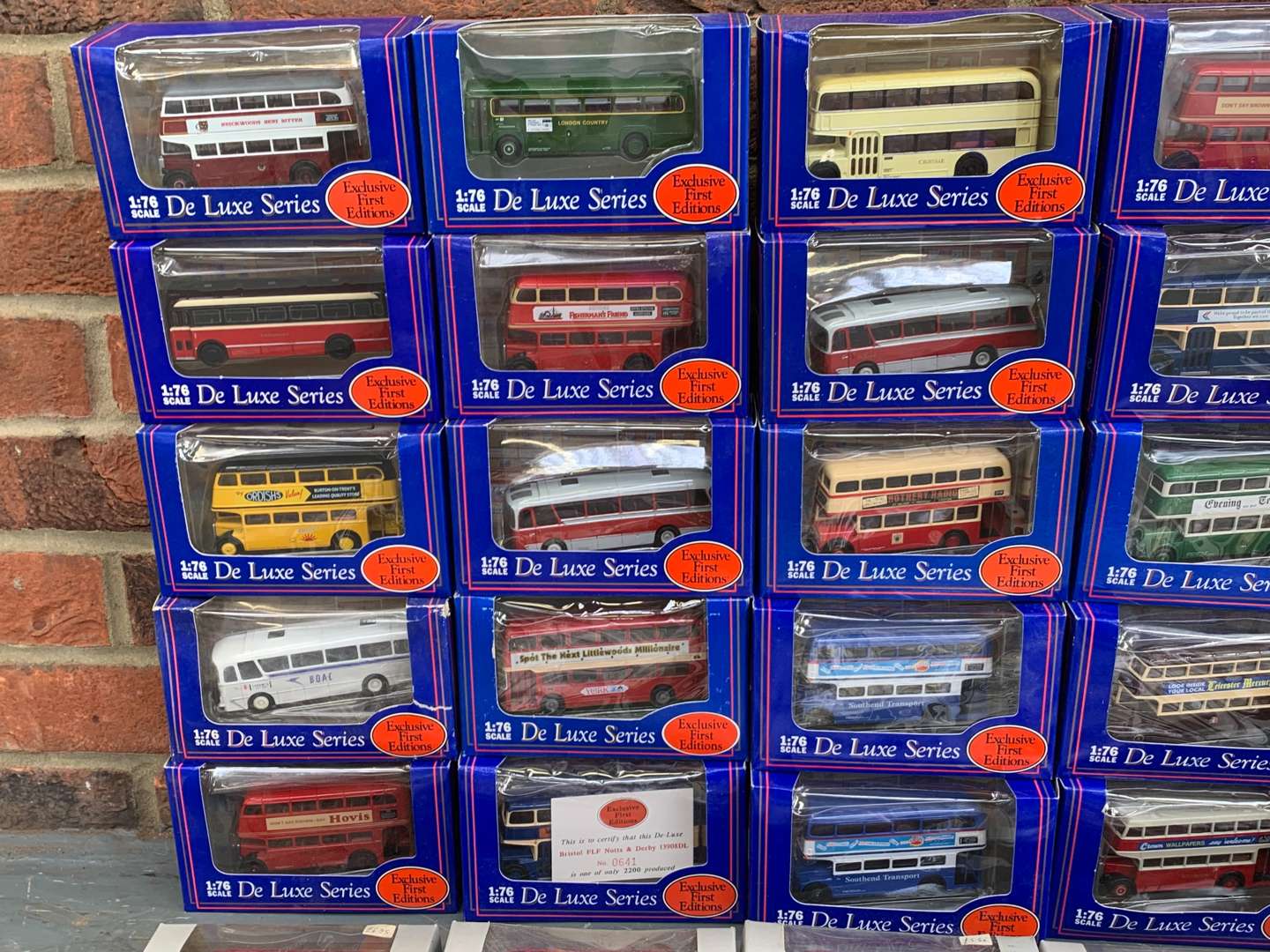 <p>Quantity Boxed Die Cast Model Buses</p>