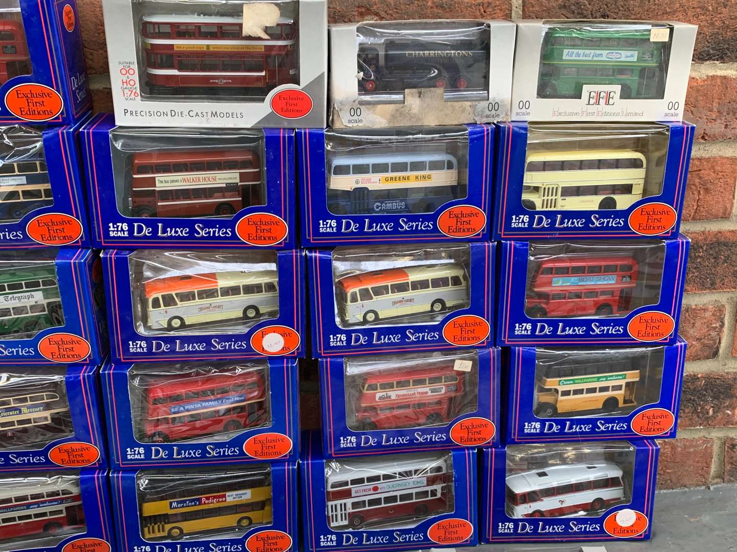 <p>Quantity Boxed Die Cast Model Buses</p>