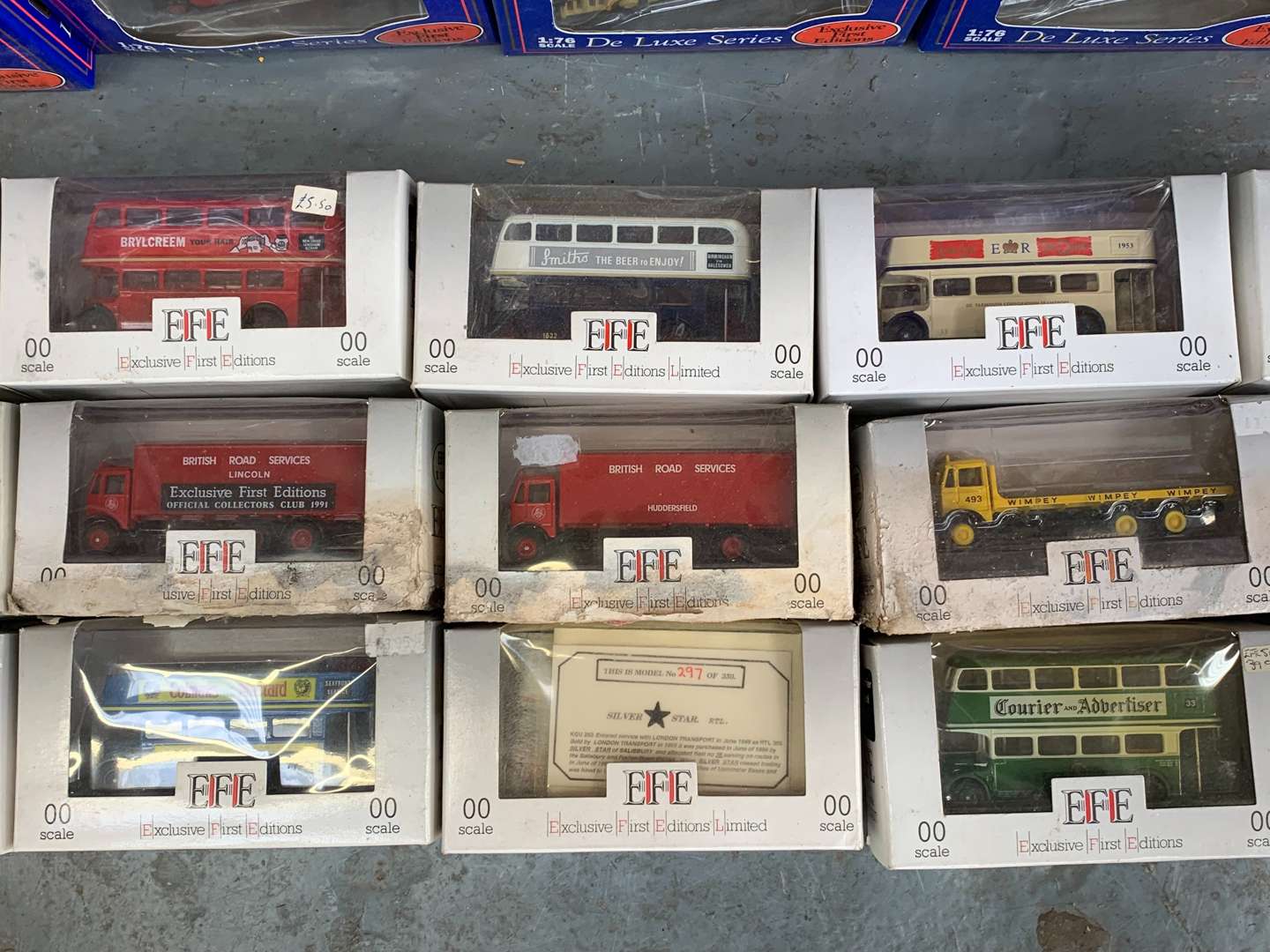 <p>Quantity Boxed Die Cast Model Buses</p>